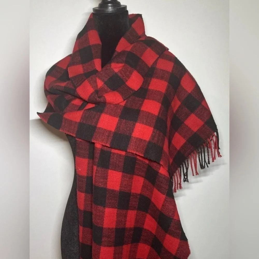 J Crew Classic Scarf Shawl Red Black Plaid 15”x80” Fringe buffalo plaid unisex